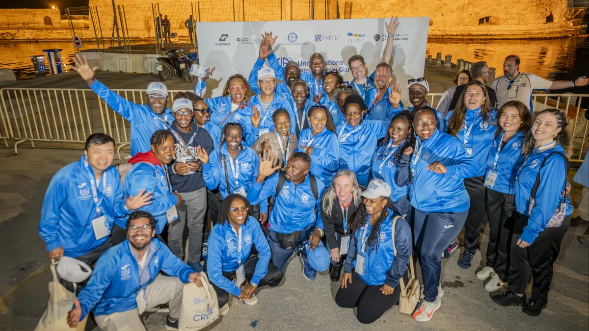 unsos_group_photo_2.jpg
